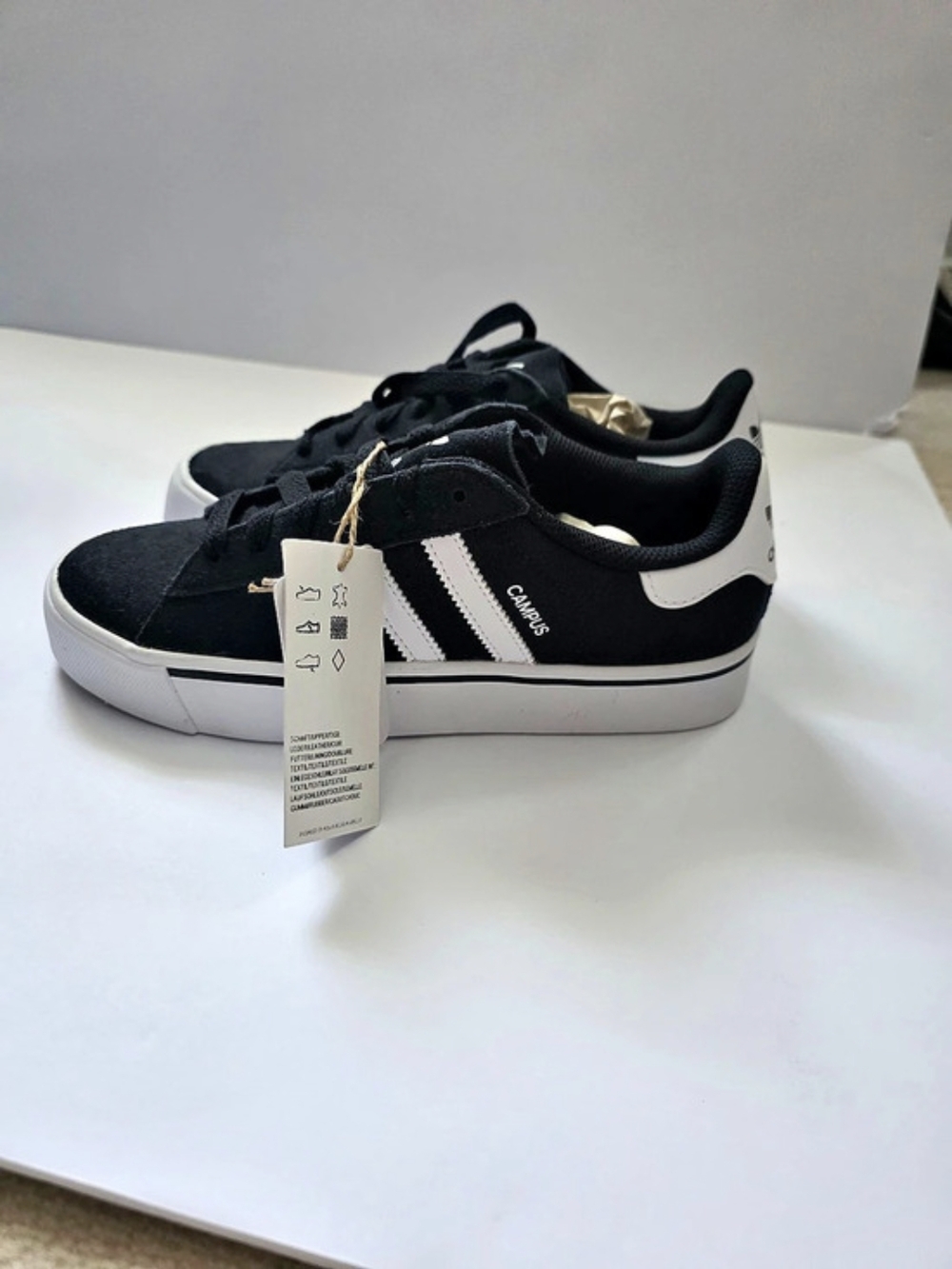 adidas Campus Vulc Black & White Sneakers US 5